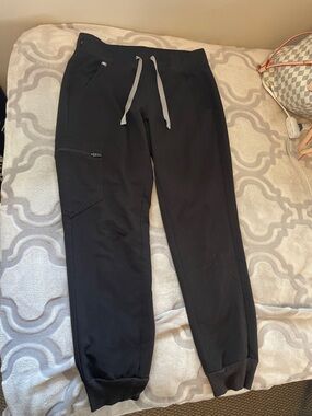 FIGS Black Zamora Jogger Scrub Pant XS Petite
